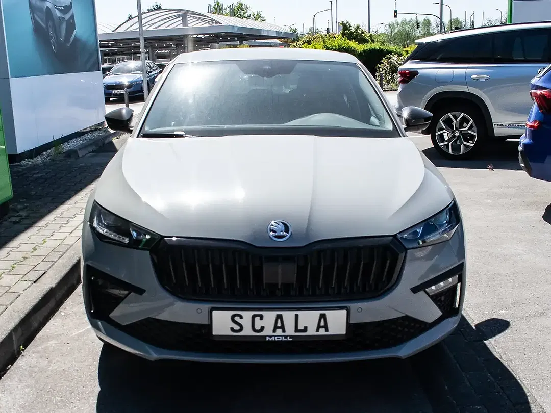 Skoda Scala - Thumbnail 4