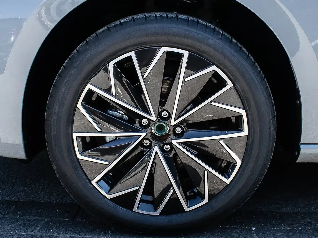 Skoda Scala - Thumbnail 6
