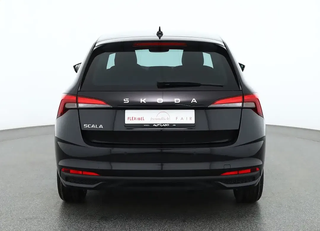 Skoda Scala - Thumbnail 4