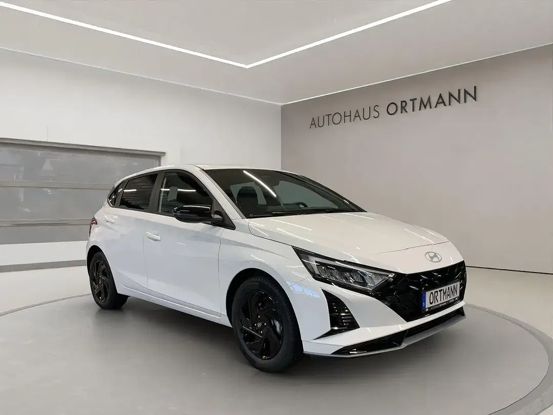 Hyundai i20 - Thumbnail 1