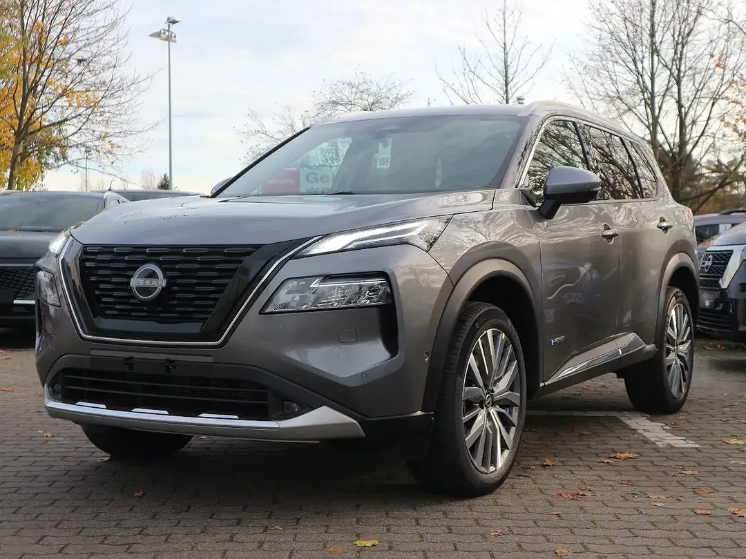 Nissan X-Trail - Thumbnail 2