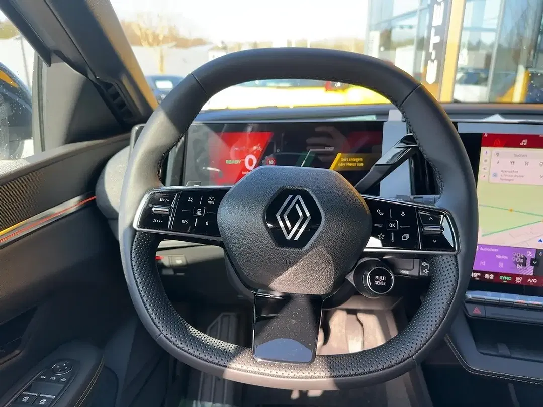 Renault Megane E-Tech - Thumbnail 9