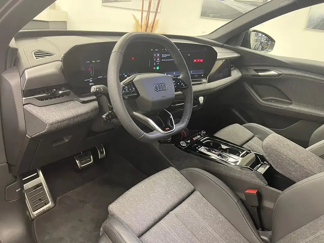 Audi Q6 e-tron - Thumbnail 4