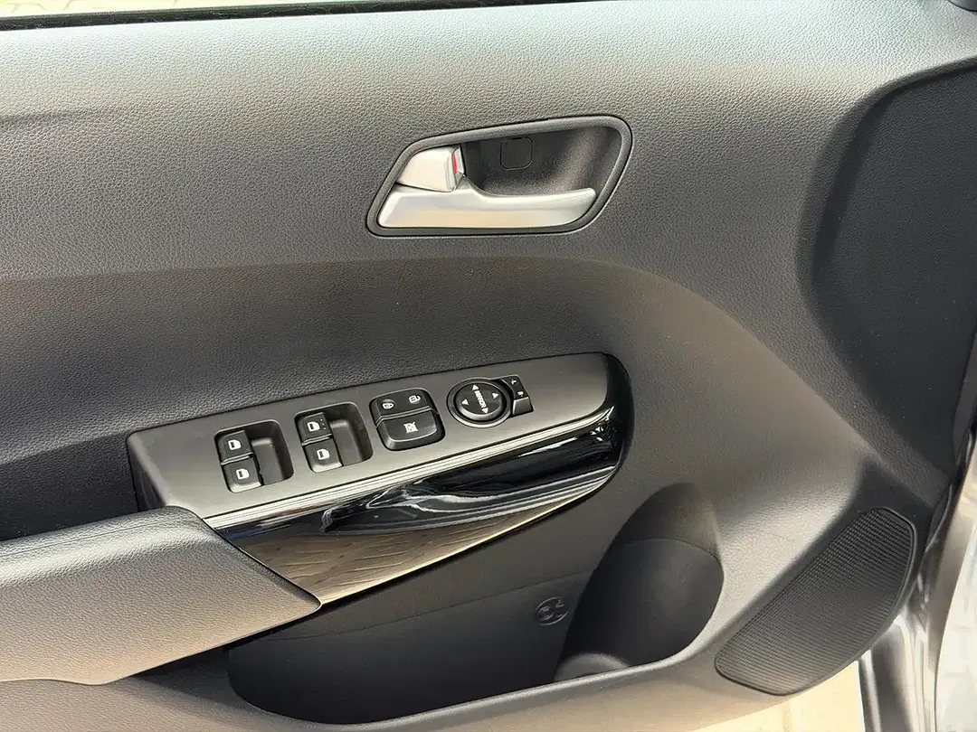 Kia Picanto - Thumbnail 13
