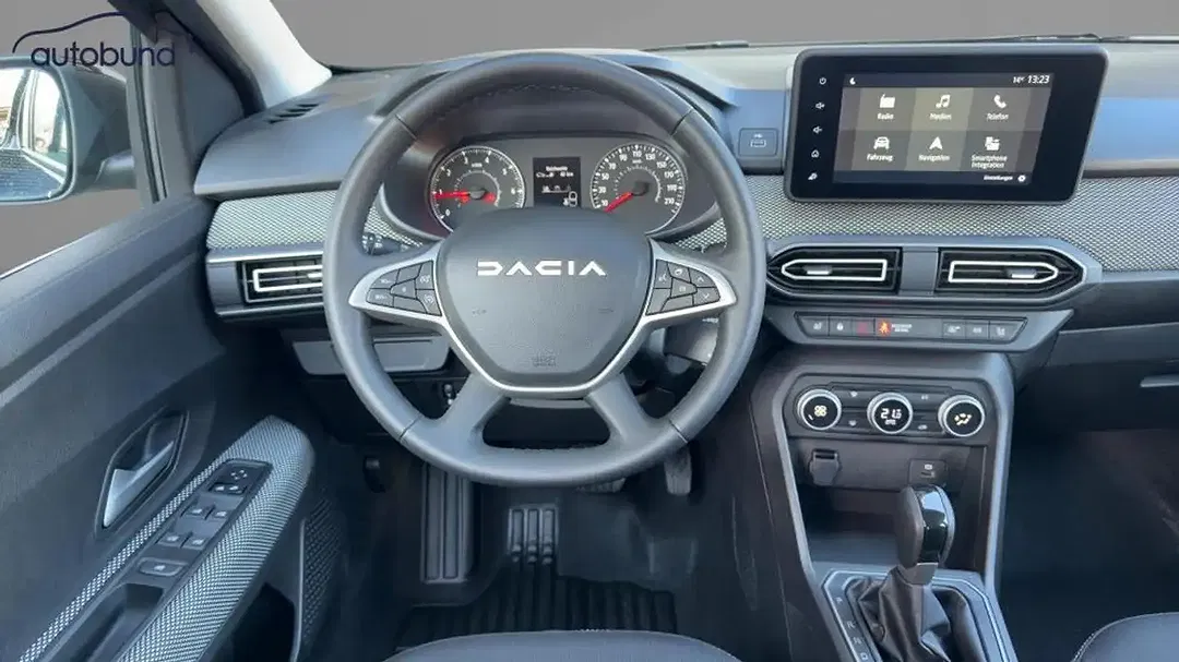 Dacia Logan - Thumbnail 9
