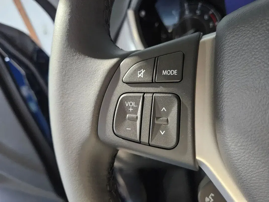 Suzuki Vitara - Thumbnail 6