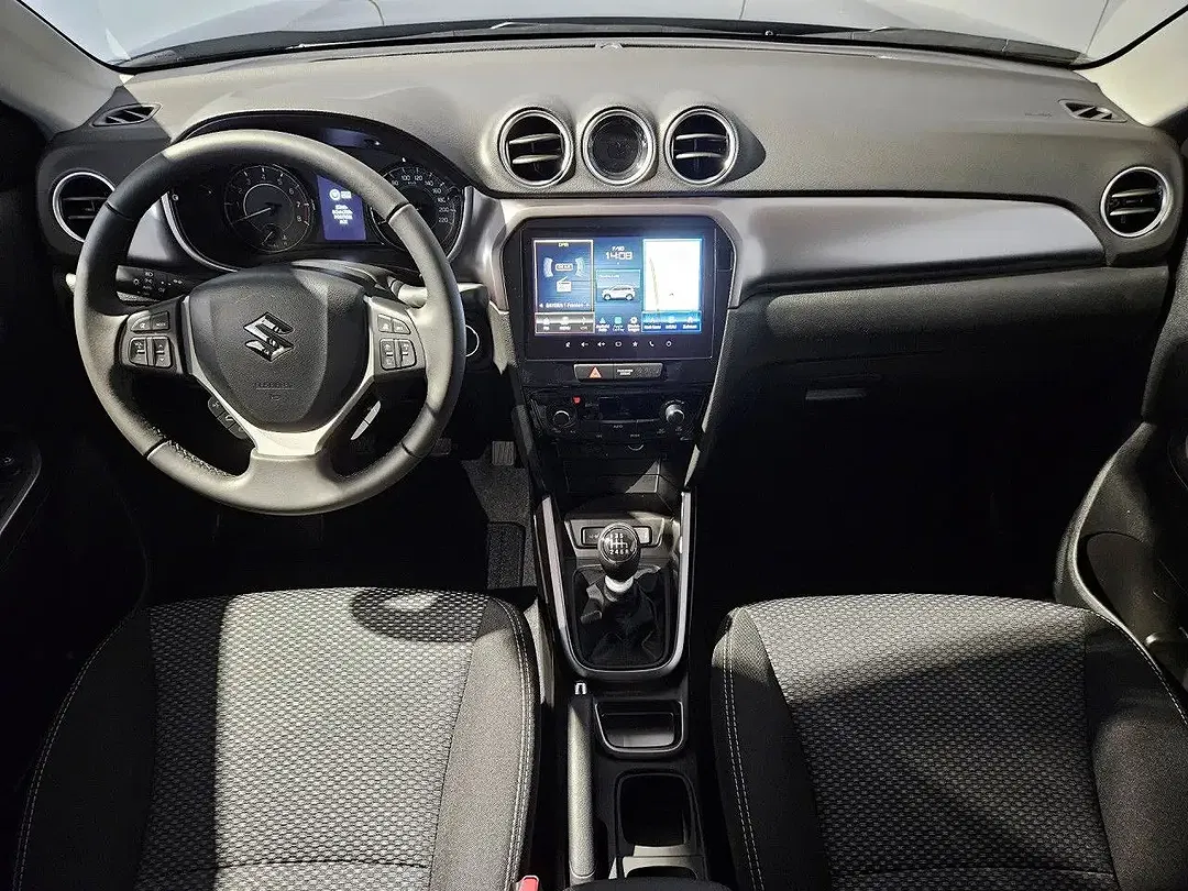Suzuki Vitara - Thumbnail 8