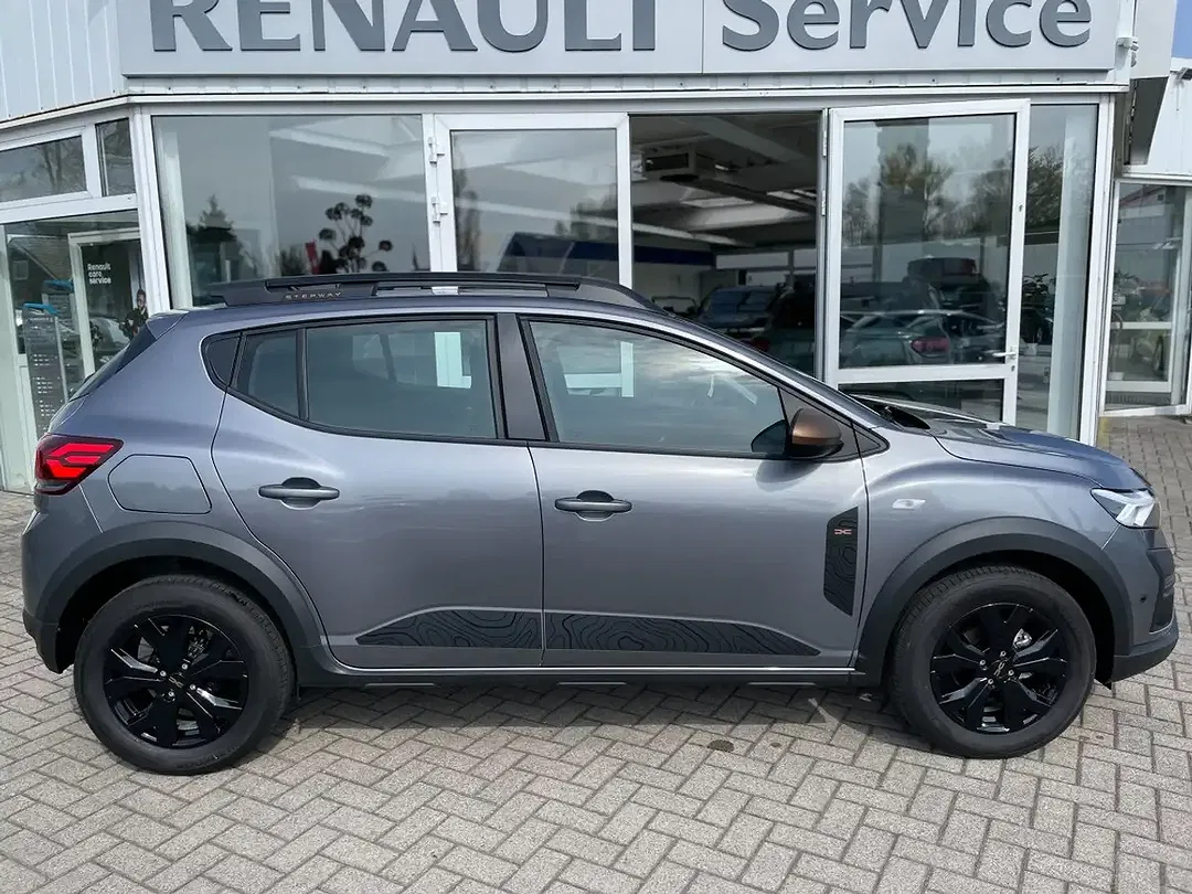 Dacia Sandero - Thumbnail 6