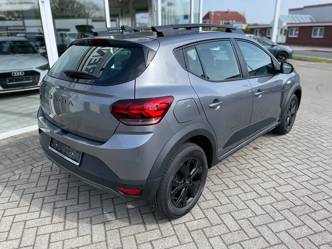 Dacia Sandero - Thumbnail 7