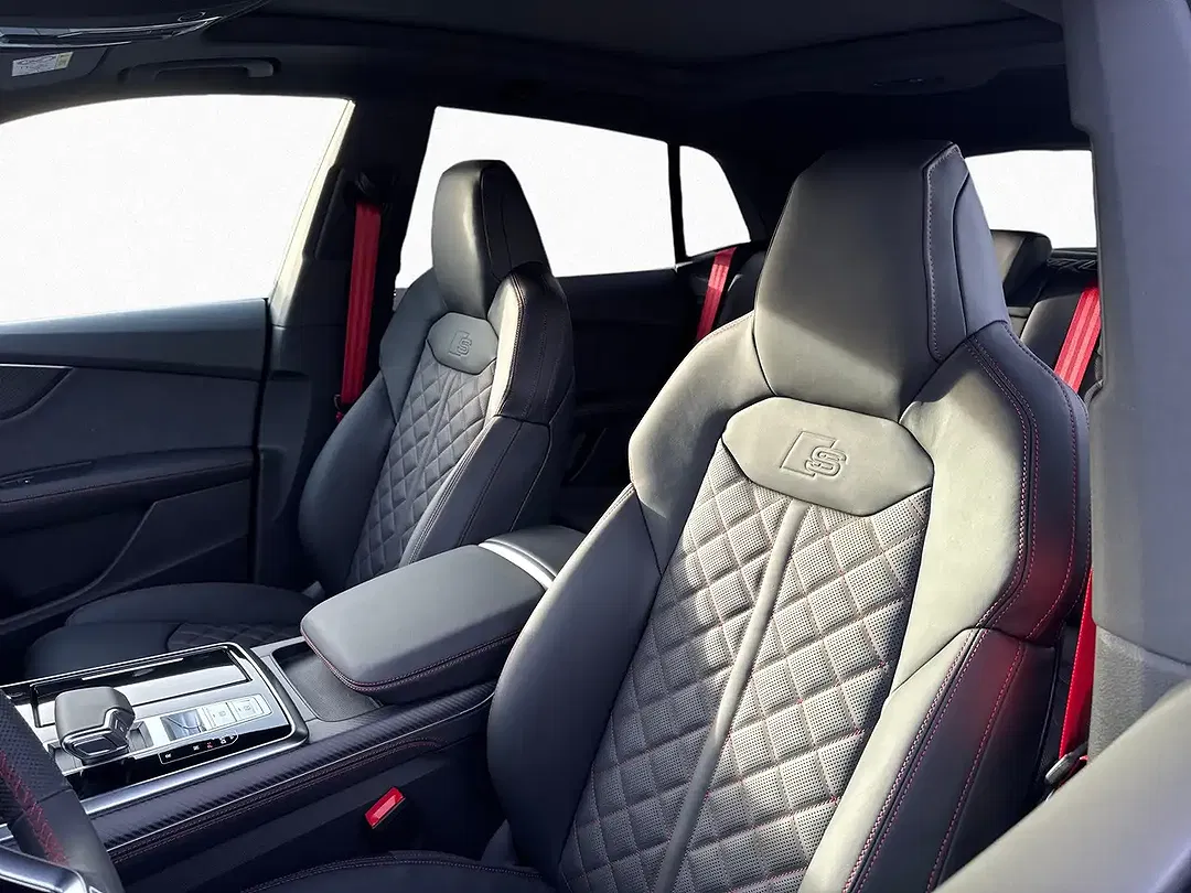 Audi Q8 - Thumbnail 10