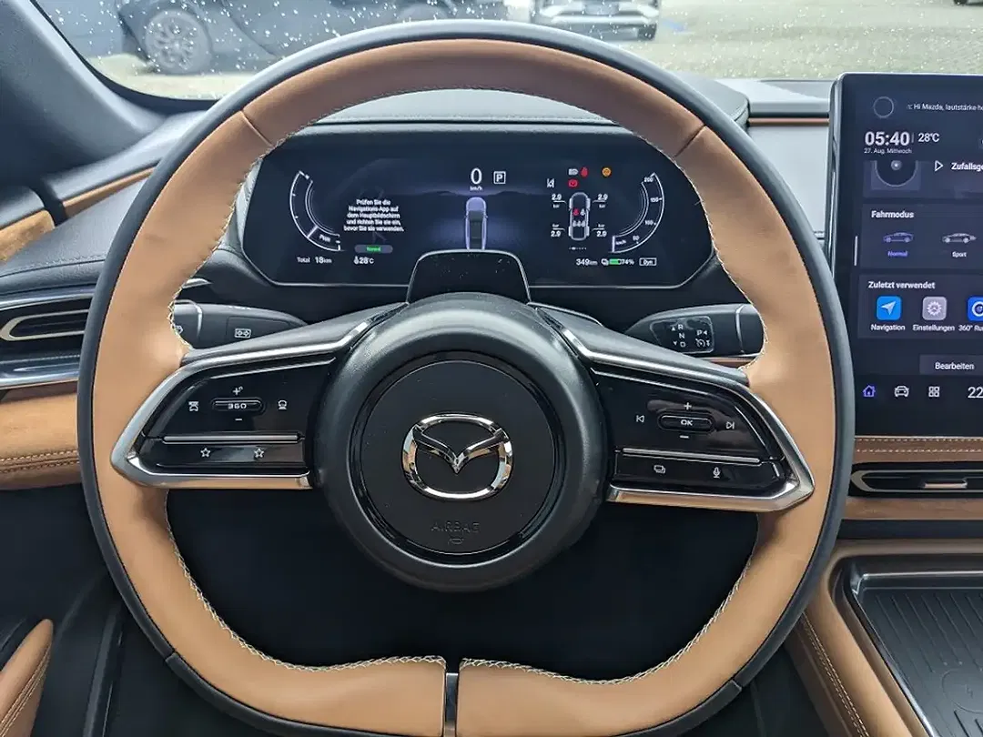 Mazda 6e - Thumbnail 12