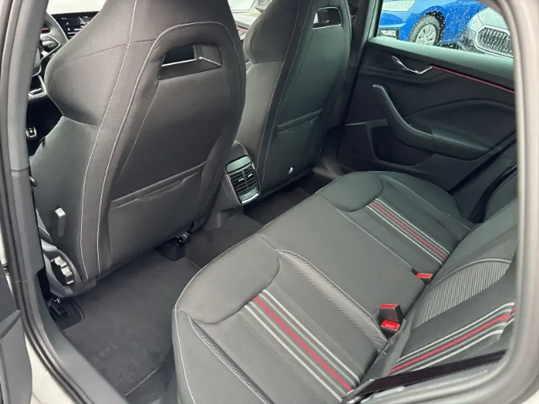 Skoda Scala - Thumbnail 10