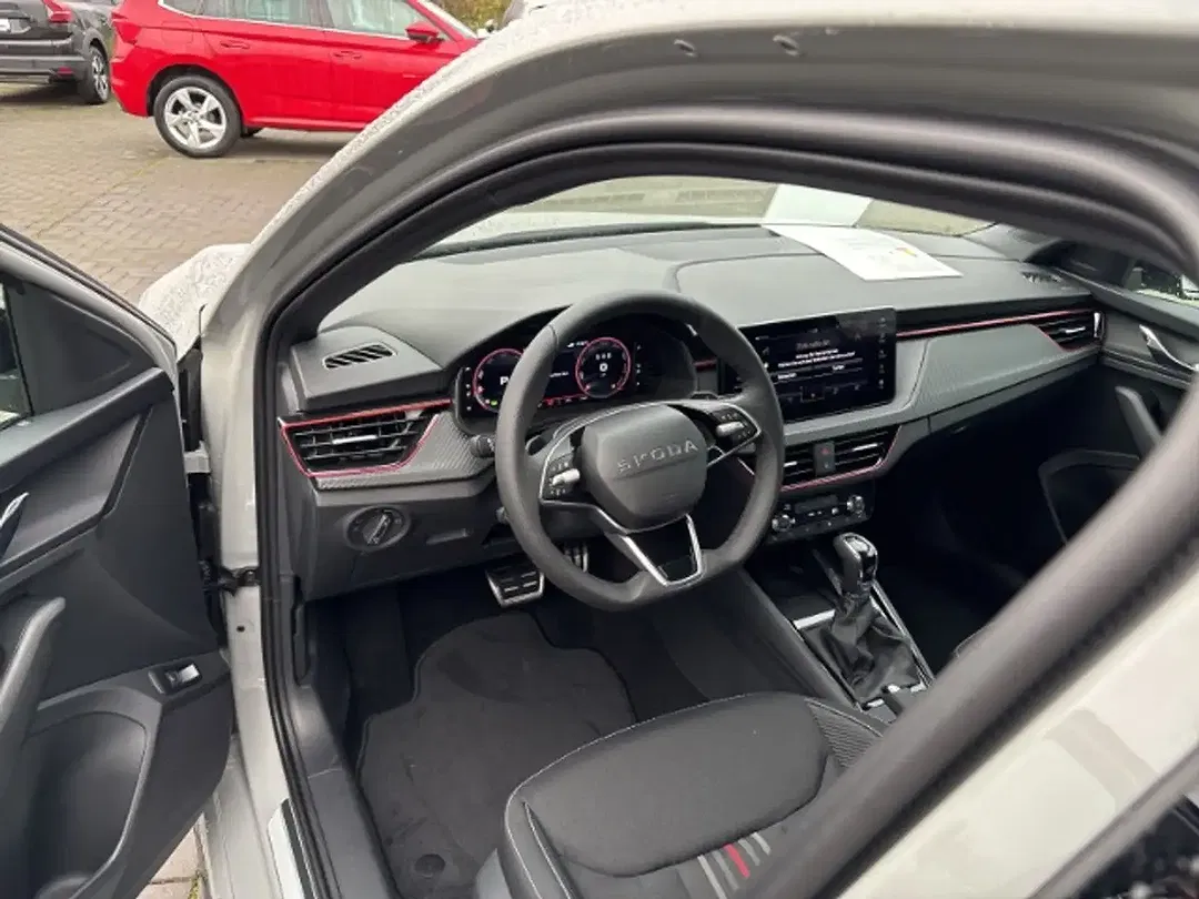 Skoda Scala - Thumbnail 11