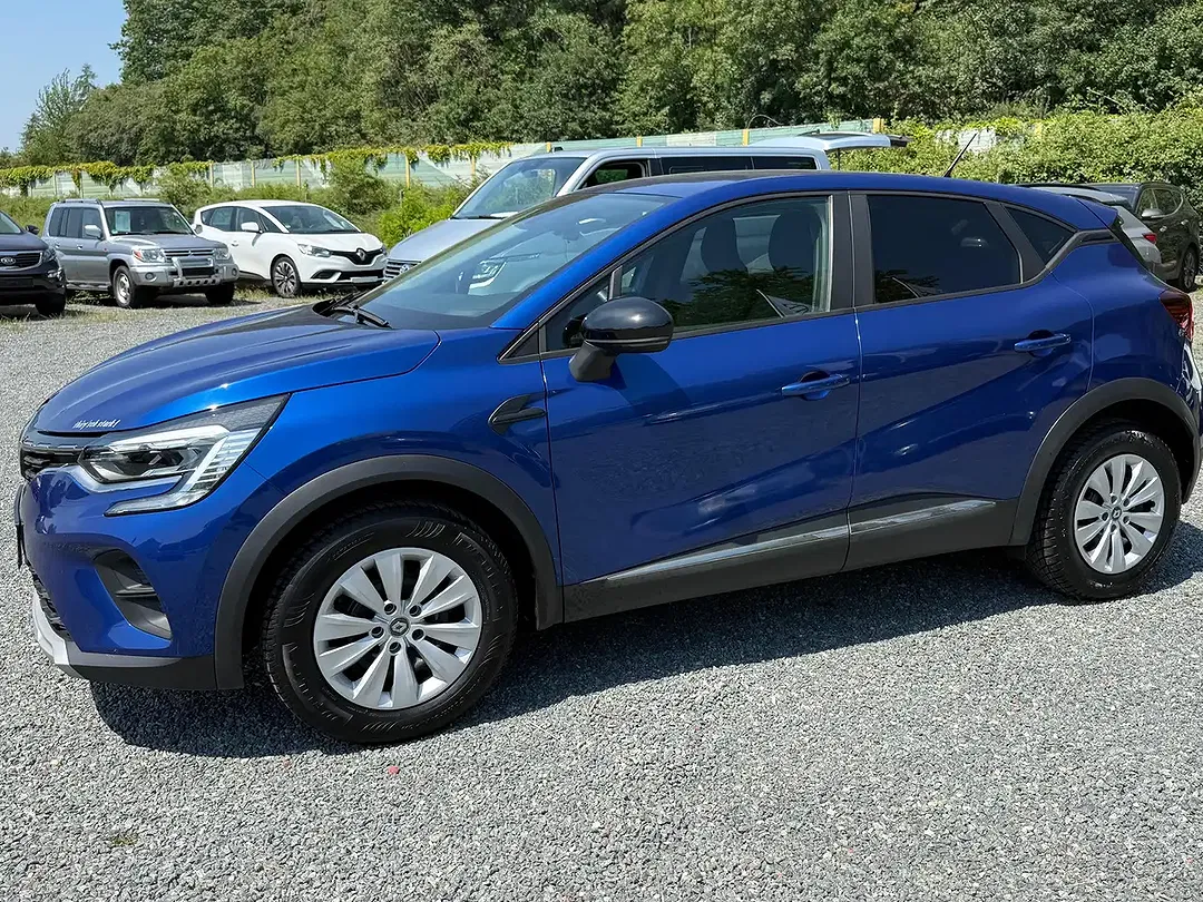 Renault Captur - Thumbnail 2