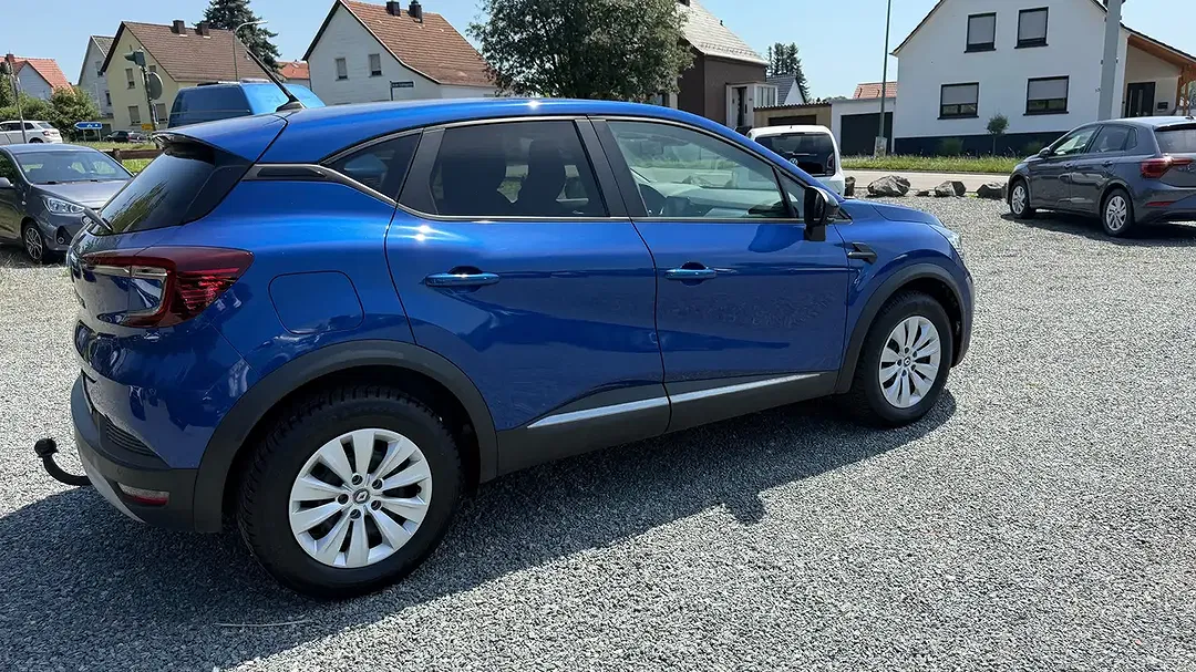 Renault Captur - Thumbnail 4