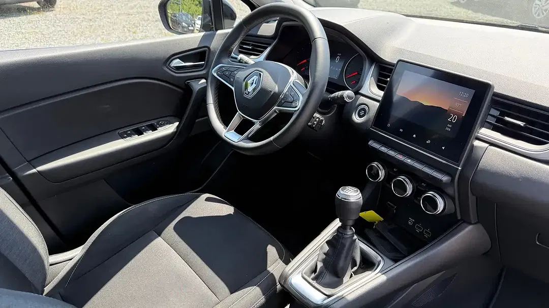 Renault Captur - Thumbnail 6