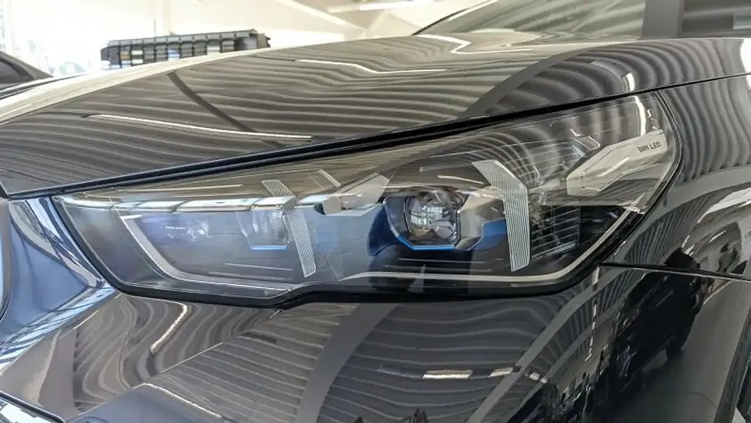 BMW 520 - Thumbnail 3