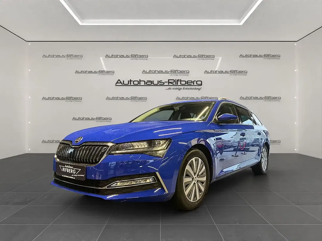 Skoda Superb 1.4 iV DSG Style