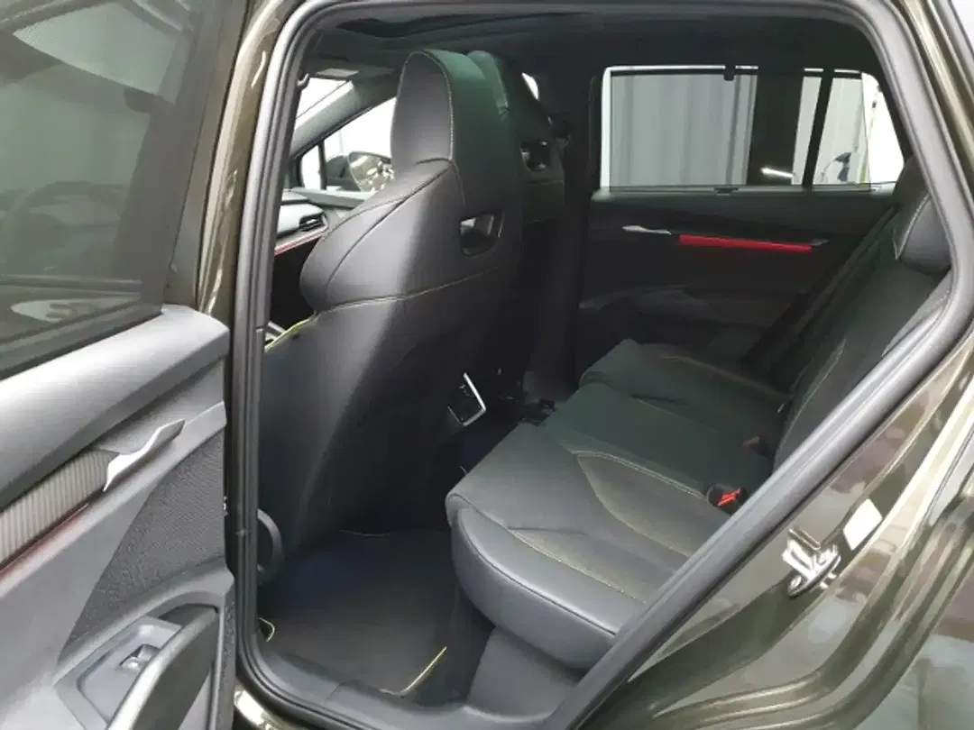 Skoda Enyaq - Thumbnail 8