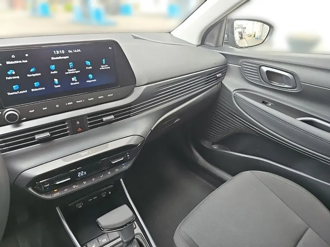 Hyundai i20 - Thumbnail 9