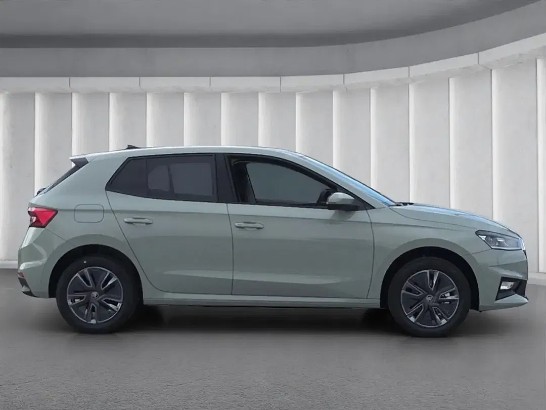 Skoda Fabia - Thumbnail 2