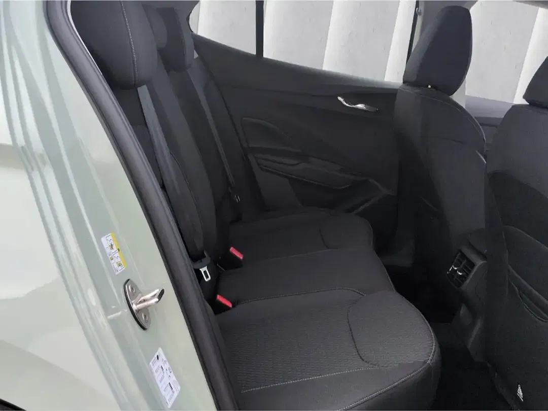 Skoda Fabia - Thumbnail 8