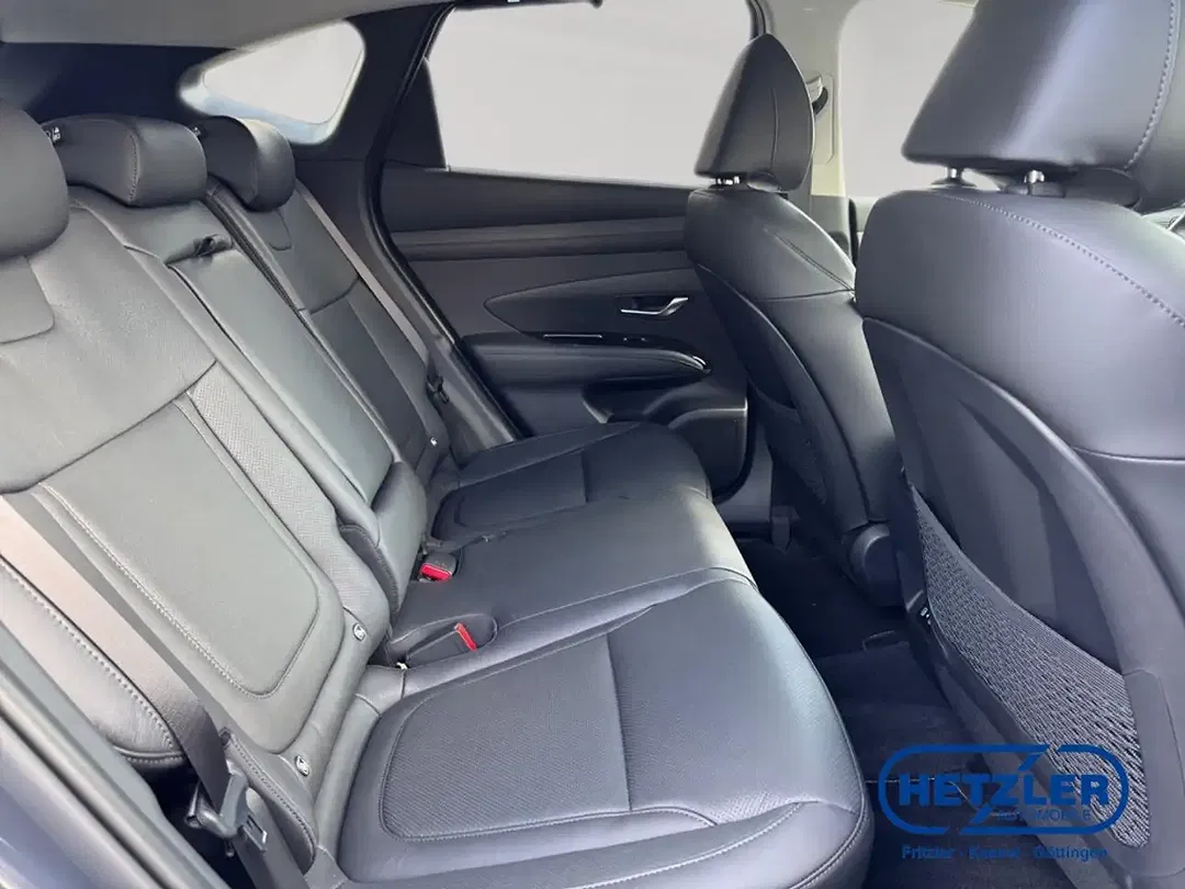 Hyundai TUCSON - Thumbnail 13