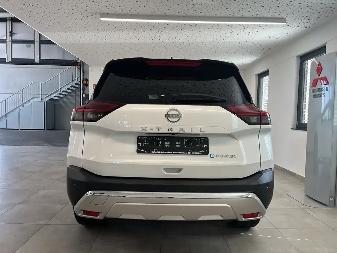 Nissan X-Trail - Thumbnail 3