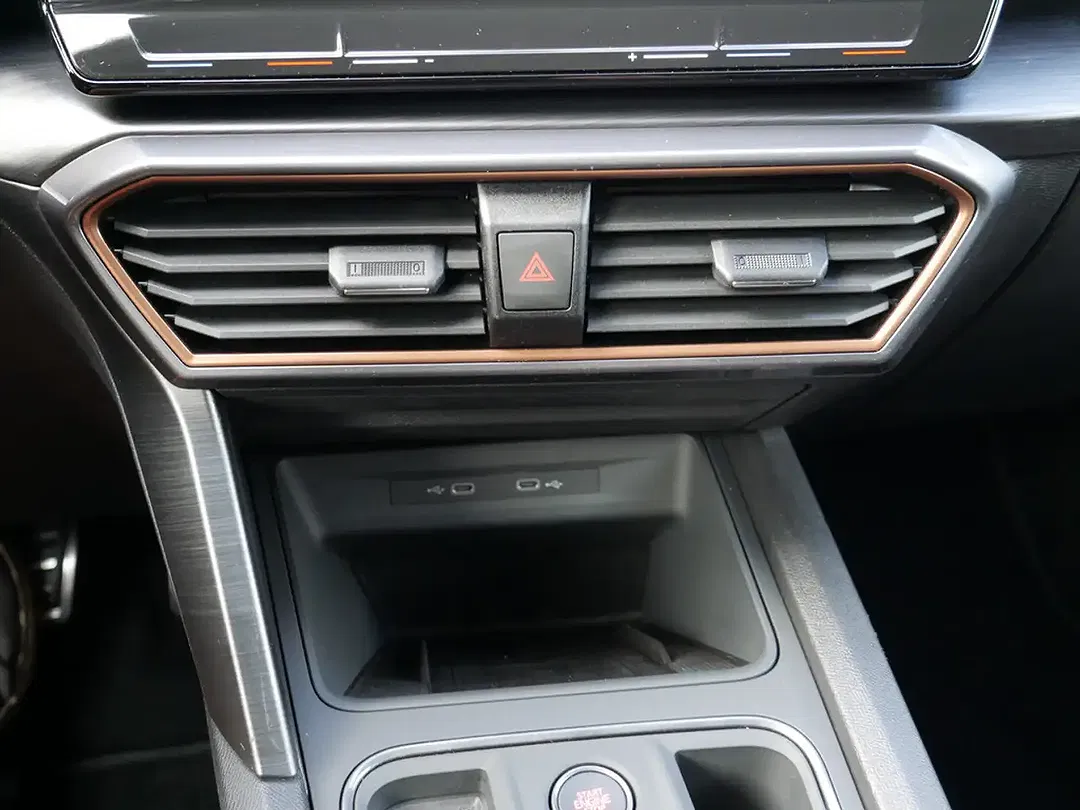 CUPRA Leon - Thumbnail 12