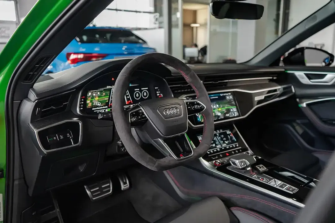 Audi RS6 - Thumbnail 15