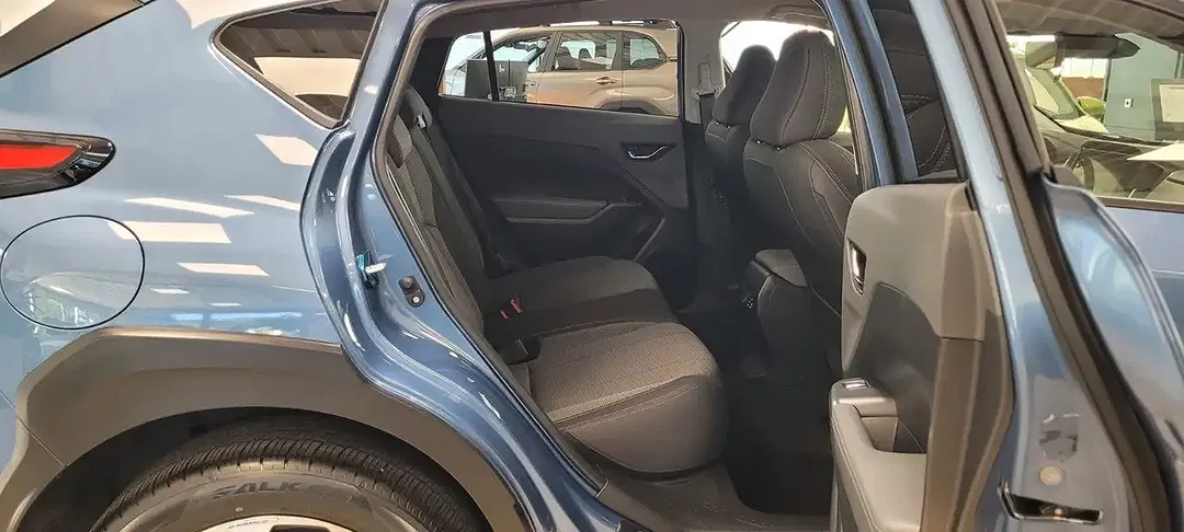 Subaru Crosstrek - Thumbnail 13