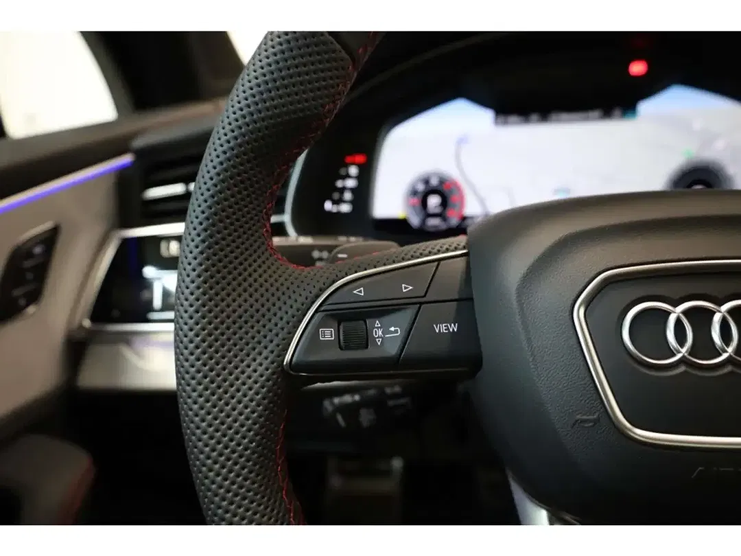 Audi Q7 - Thumbnail 14