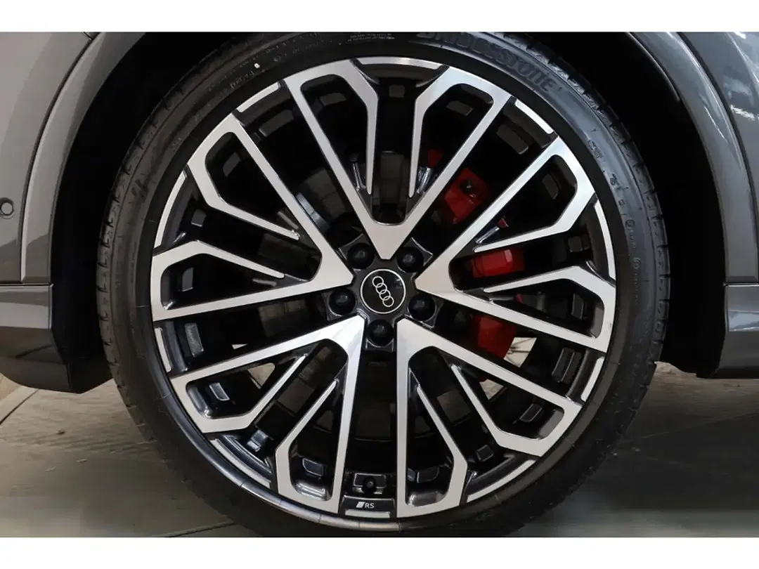 Audi Q7 - Thumbnail 7