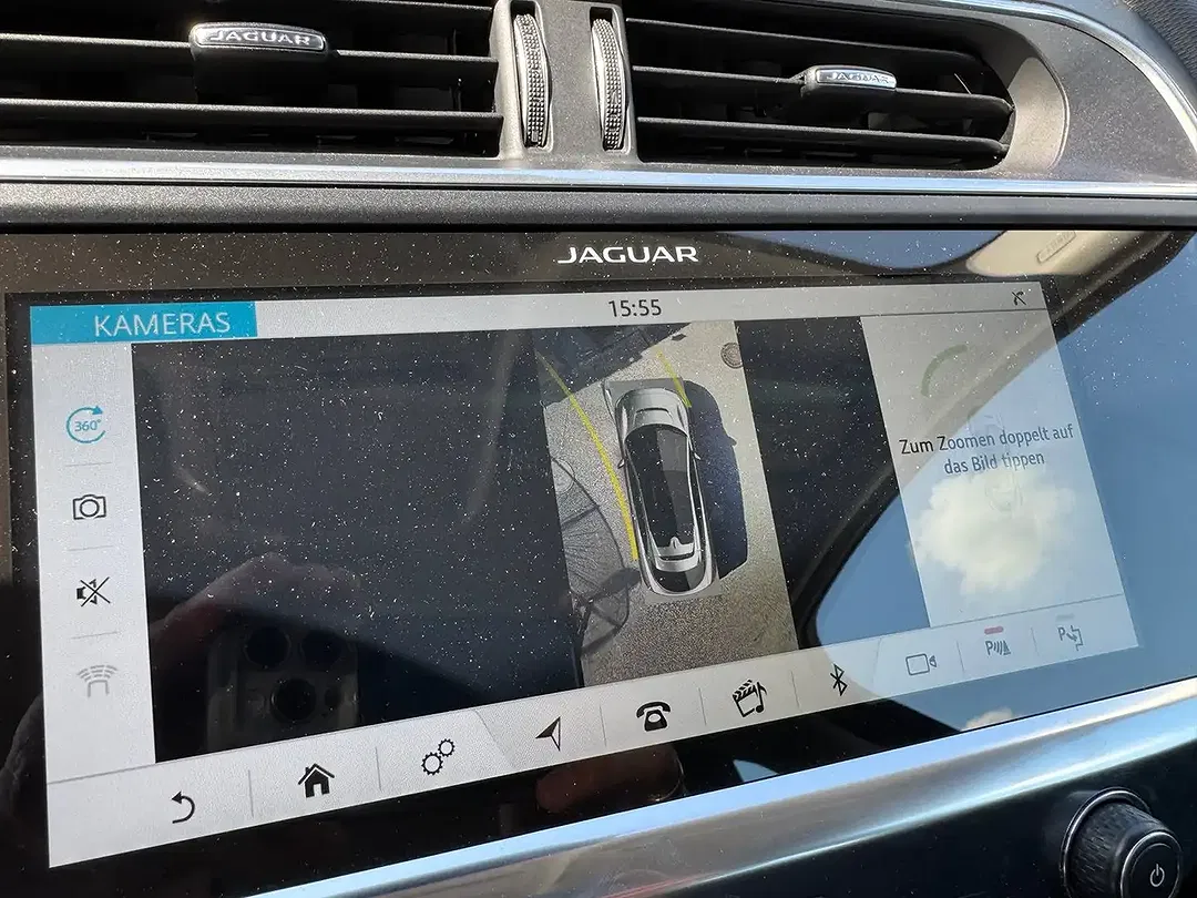 Jaguar I-Pace - Thumbnail 9