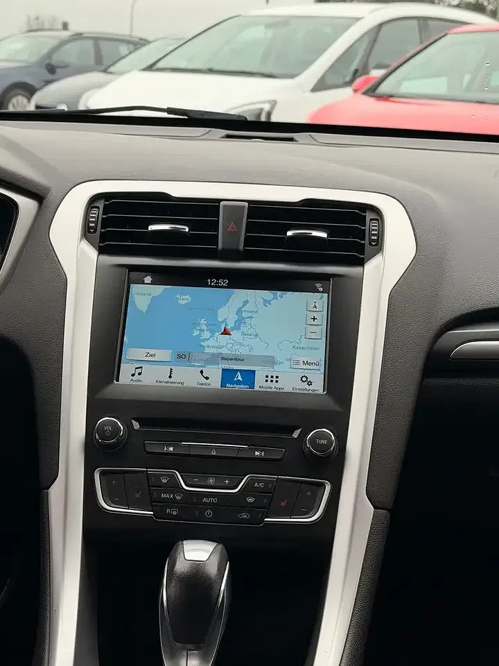 Ford Mondeo - Thumbnail 13