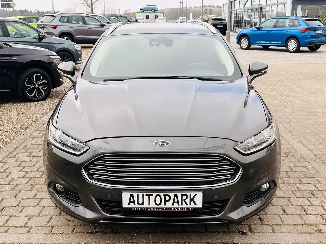 Ford Mondeo - Thumbnail 2