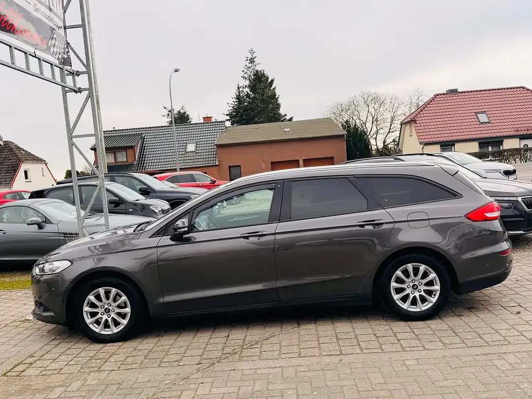 Ford Mondeo - Thumbnail 4