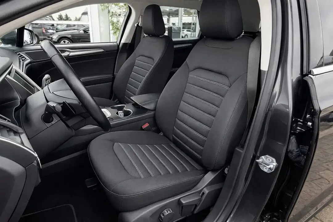 Ford Mondeo - Thumbnail 8