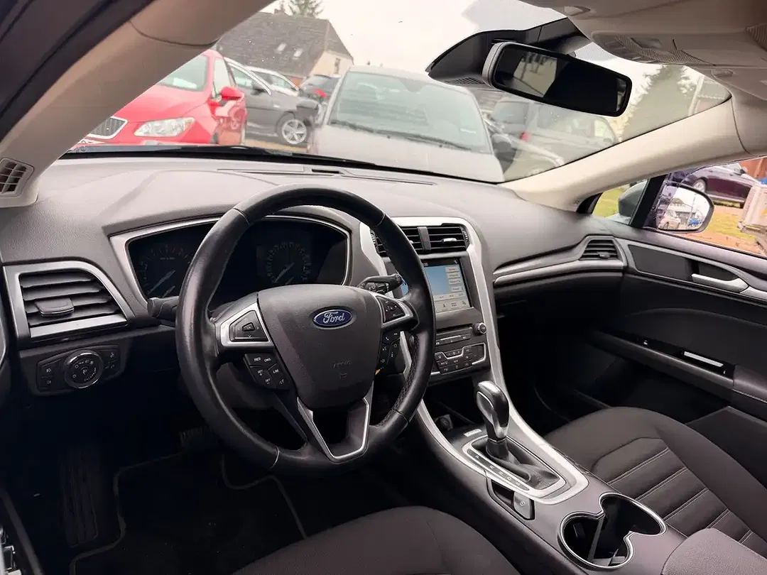 Ford Mondeo - Thumbnail 9