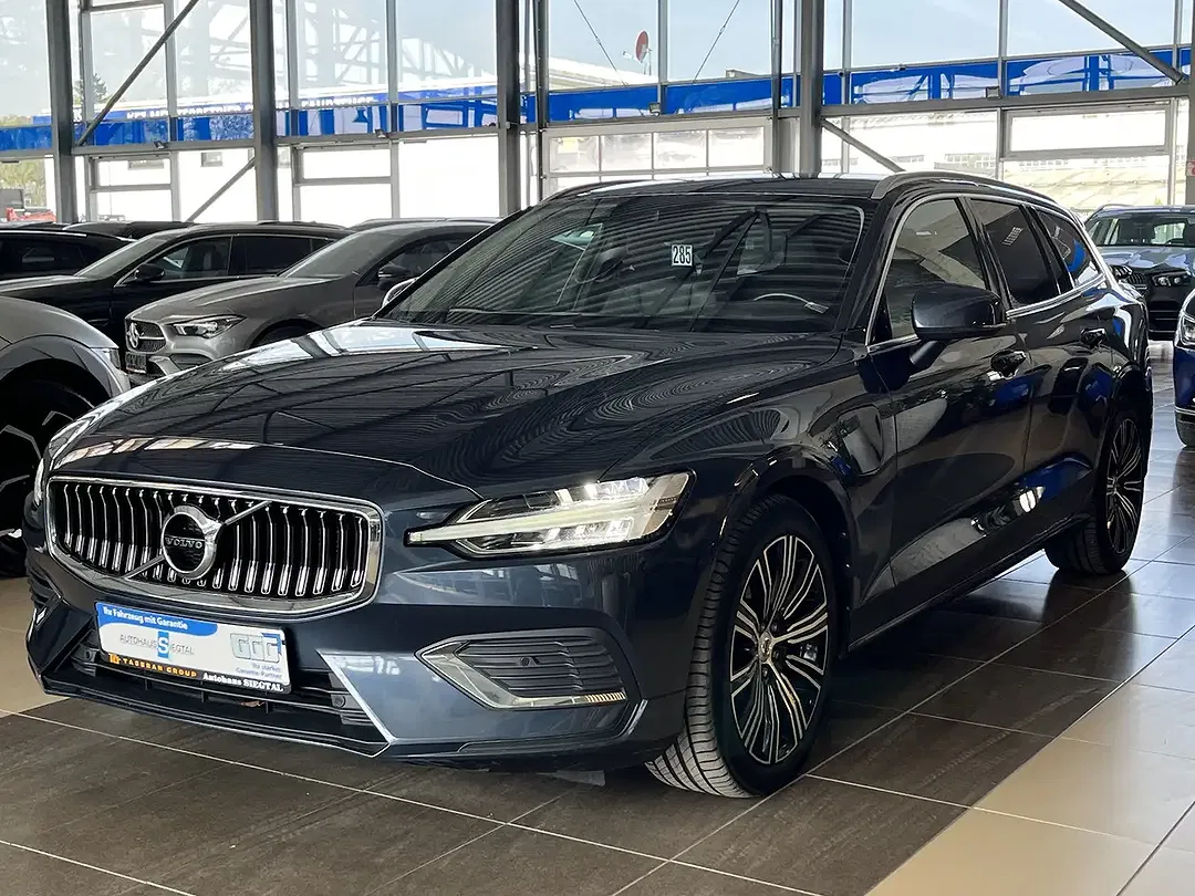 Volvo V60 - Thumbnail 3