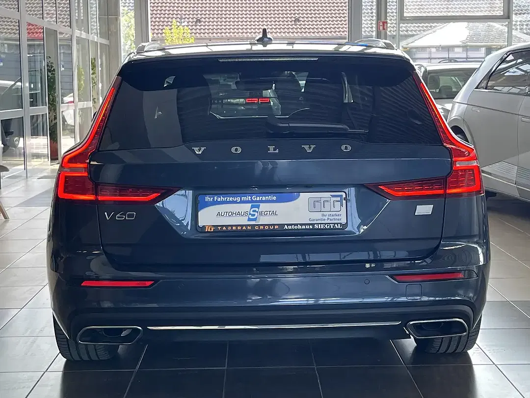 Volvo V60 - Thumbnail 5