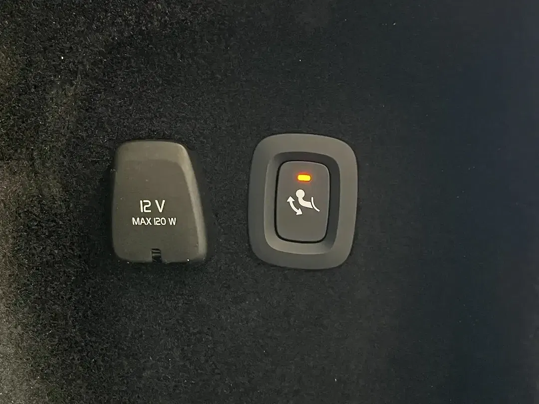 Volvo V60 - Thumbnail 8