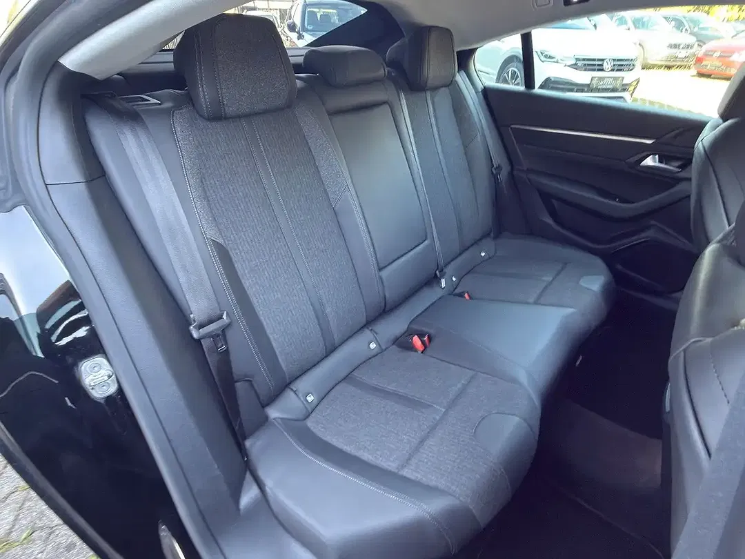Peugeot 508 - Thumbnail 21