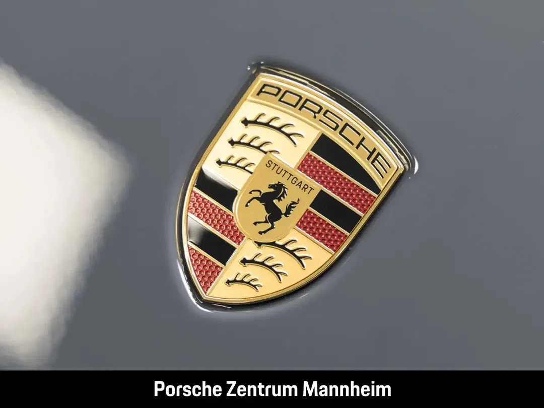 Porsche 992 - Thumbnail 13
