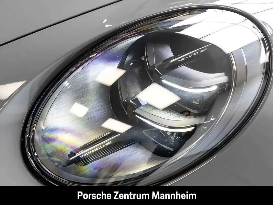 Porsche 992 - Thumbnail 14