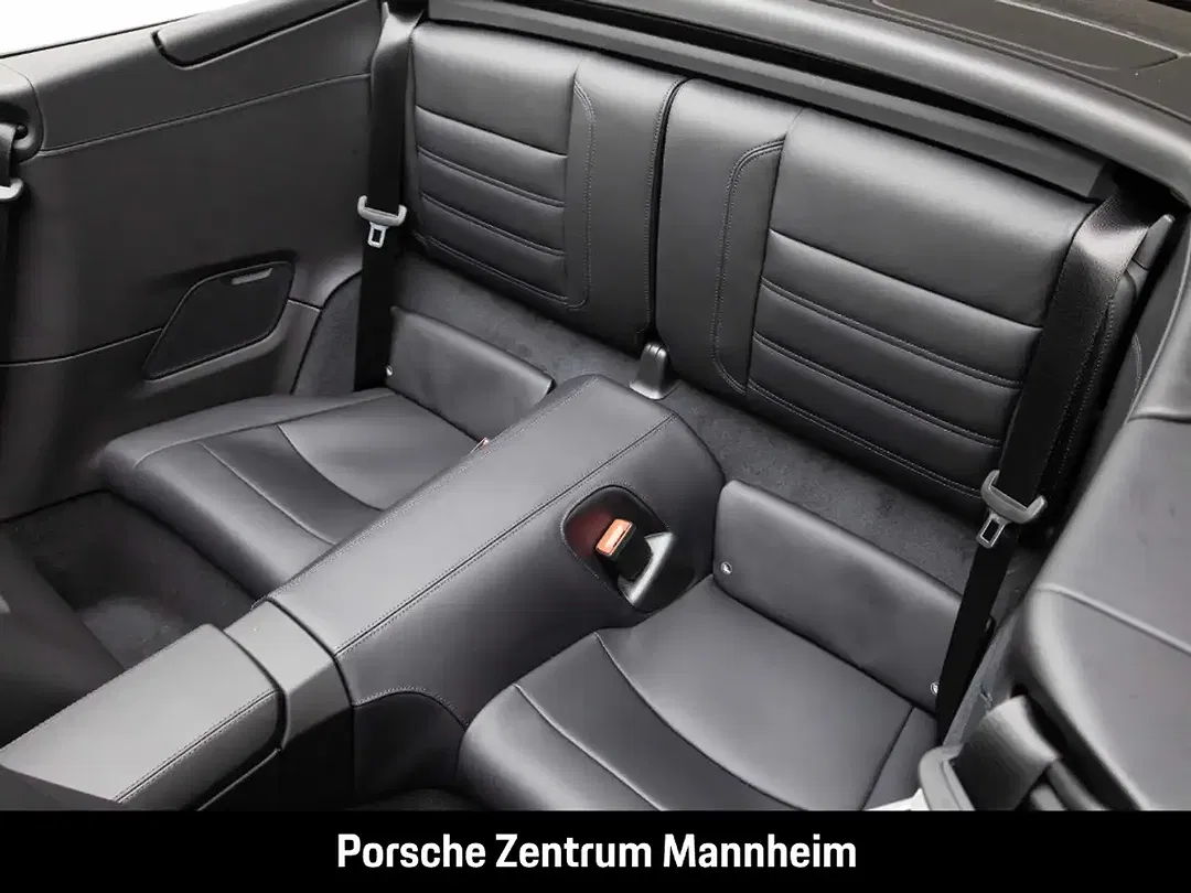 Porsche 992 - Thumbnail 15
