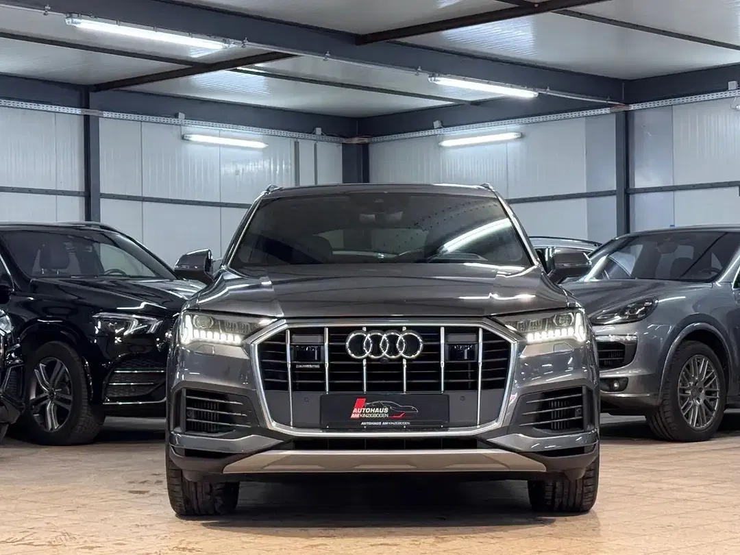 Audi Q7 - Thumbnail 2