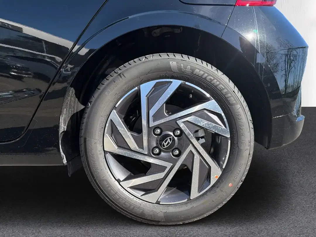 Hyundai i20 - Thumbnail 14