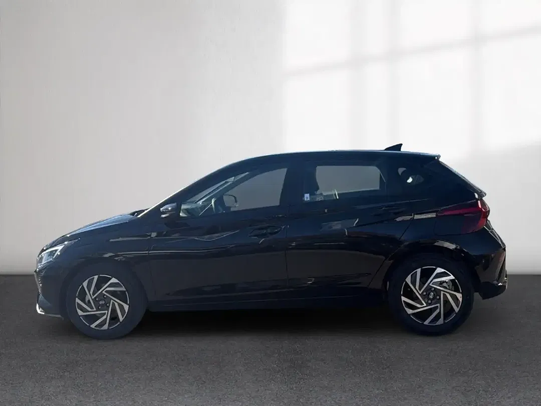 Hyundai i20 - Thumbnail 2
