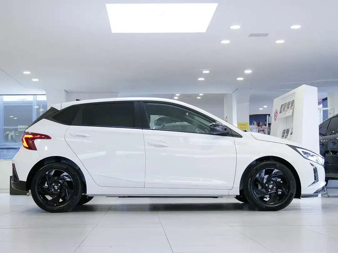Hyundai i20 - Thumbnail 10